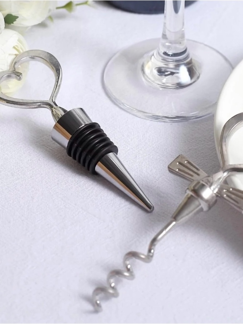Set of 2 Heart Shape Wine Openers - Picture 3 of 4